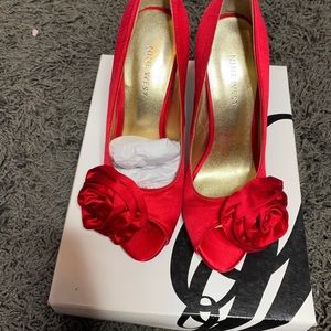 Nine West red heels